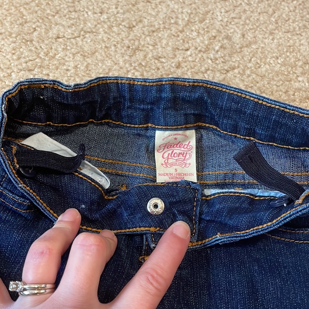 Like new Dark blue toddler denim flare jeans with adjustable waist band. - Picture 2 of 5